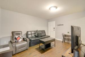 1 Mi to Dtwn and UGA Condo with Pool in Athens!
