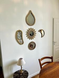 Appartements Studio dans un chateau : photos des chambres