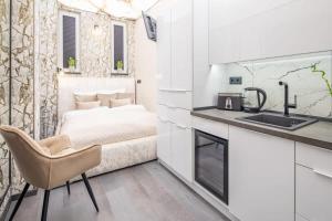 Ultra Central Little Studio