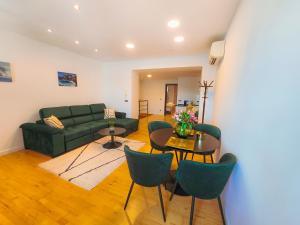 La Riva Apartment Sea View