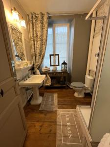 Sejours chez l'habitant La Demeure d-Euphrosine : Chambre Deluxe (2 Adultes + 1 Enfant)