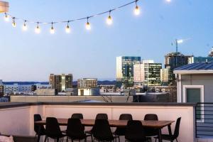 Daydream at the Gulch - Rooftop Movies with a View