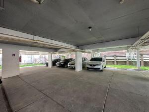 Boa Viagem Beach Design - Flat 1 quarto próximo ao Aeroporto por Yolo