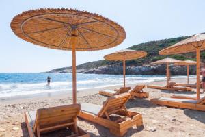 Giola Bungalows Sirines