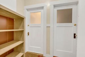 Adams Point Haven in the Heart of Oakland