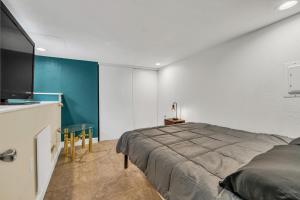 Adams Point Haven in the Heart of Oakland