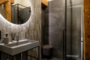 Apartamenty Old House Casino Koszarowa 1