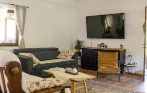 Cozy Home In Petrinja With Wifi