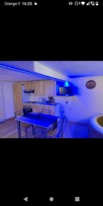 Appartements Bas de villa a 100 M de la plage : photos des chambres