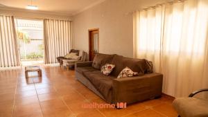 Casa em Penápolis com Piscina e Churrasqueira