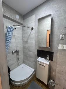 ApartmentsByMatyrafa-IX