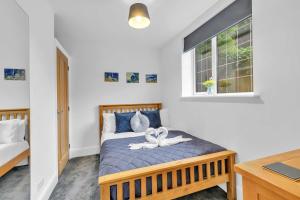 Garden Lodge With Parking By My Getaways