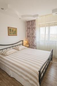 Grand Apartments