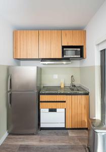 Luxury RiverFront By Renzzi