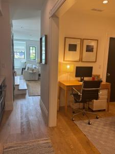 Beautiful Private Guest Suite