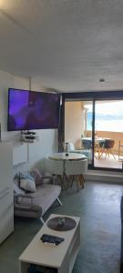 Cannes plages du Midi Appartements climatisés Bord de mer de 1 à 6 pers, 2 piscines, Parking privatif inclus