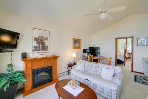 Private Beach! Year-Round Lake Superior Retreat