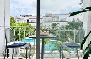 Local vibe and great location around Cancun Downtown