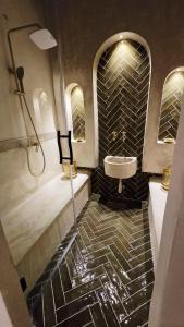 Riad Dar Lyabaïana privatisé, climatisé, hammam ,vue mer