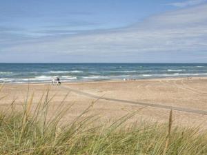 6 person holiday home in Brovst-By Traum