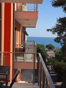 Azur Apartament