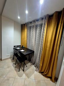 Appartements Blak Miroir Cosy T1 au coeur d-Evry : photos des chambres