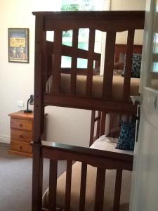 Royal Hotel Snake Valley