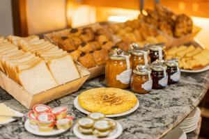 B&B HOTEL Gijón Centro Begoña