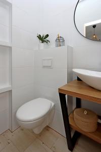 Apartments by the sea Kampor, Rab - 17396