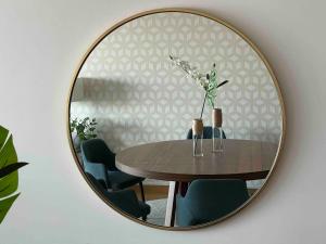 Awesome views & Great location apartment