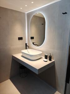 The Cozy Project 2 - Nafplio city break