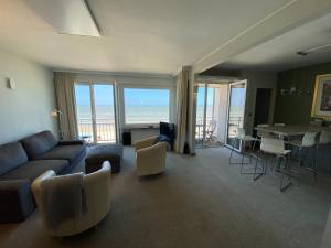 Sea-view apartment in Nieuwpoort Bad