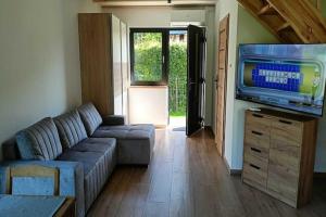 New, comfortable holiday home by the sea