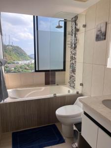 Bright Corner Condo in Bellini