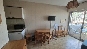 Studio au pied de leau