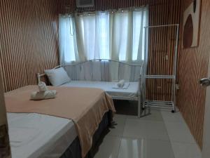 HOST HOMES DOWNTOWN SENATOR ENAGE ST TACLOBAn