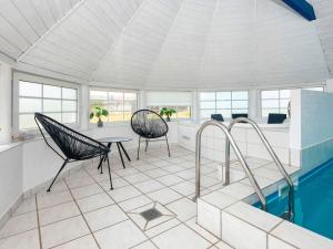 12 person holiday home in Harboøre-By Traum