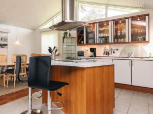 6 person holiday home in Løkken-By Traum