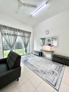 Casa 26 Kotasas Kuantan - near Uia, KMC, KPM Indera Mahkota, Bukit Goh, ECM, Menara 188, 4bilik- 3AC 1kipas, Ruang Tamu AC