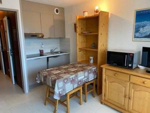 Studio cosy au Praz de Lys, 4 personnes, vue Mont-Blanc, proche pistes - FR-1-815-33