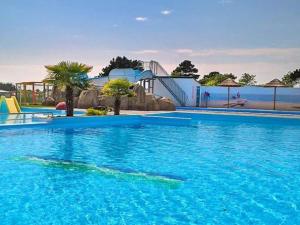 Mobil-home spacieux avec terrasse - 3 chambres - 6 personnes - API-1-52-452