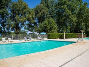 Campings Chalet 2 Chambres avec Terrasse a Badefols-sur-Dordogne - API-1-52-604 : photos des chambres