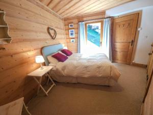 Appartements Chalet familial au coeur du village, proche skis et commerces, avec WiFi - FR-1-452-396 : photos des chambres