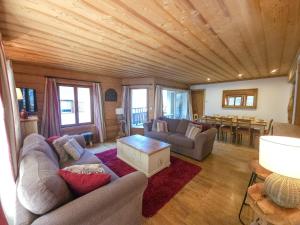 Appartements Chalet familial au coeur du village, proche skis et commerces, avec WiFi - FR-1-452-396 : photos des chambres