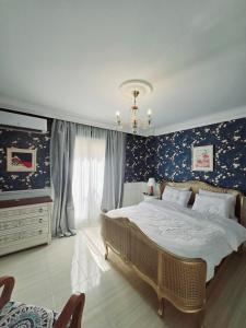 Elegant Garden Retreat in Madinty