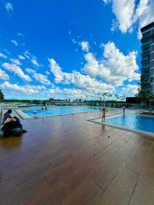 TT3 SOHO 2BR HIGH Flr CORNER BALCONY NORTHBANK KUCHING