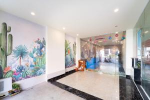 Townhouse Joy Inn Hotel - Near Etown