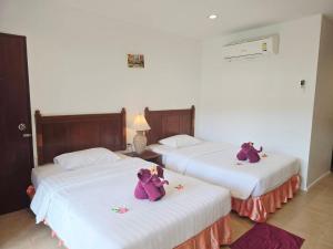 D.R. Lanta Bay Resort