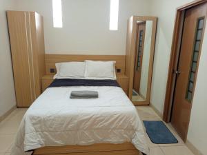 House of Felix - Surabaya Guest House