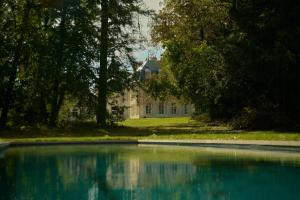 Renovated Castle In The Sancerre Vineyards